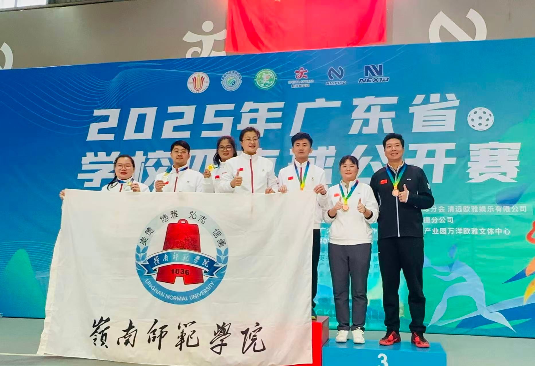 ff83b1934fec7d0457e0c29c67aca972.jpg ff83b1934fec7d0457e0c29c67aca972.jpg