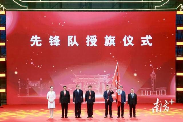  南方+ 林露 拍摄