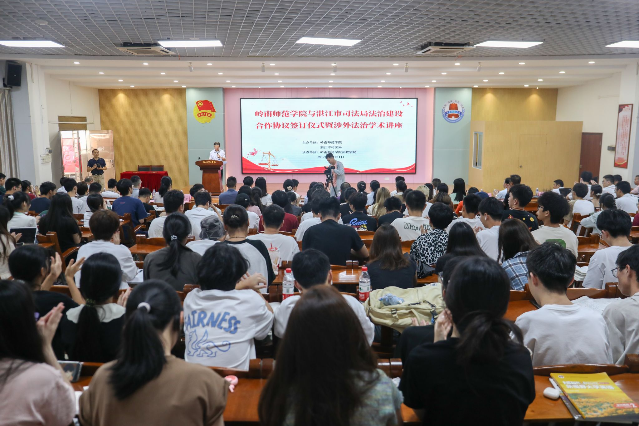 120A9725.jpg undefined