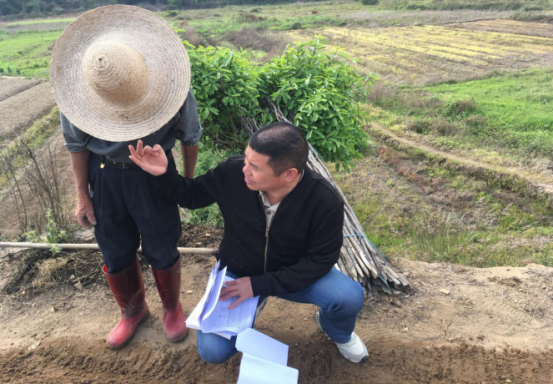 叶德波：共产党员当先锋  精准扶贫为人民