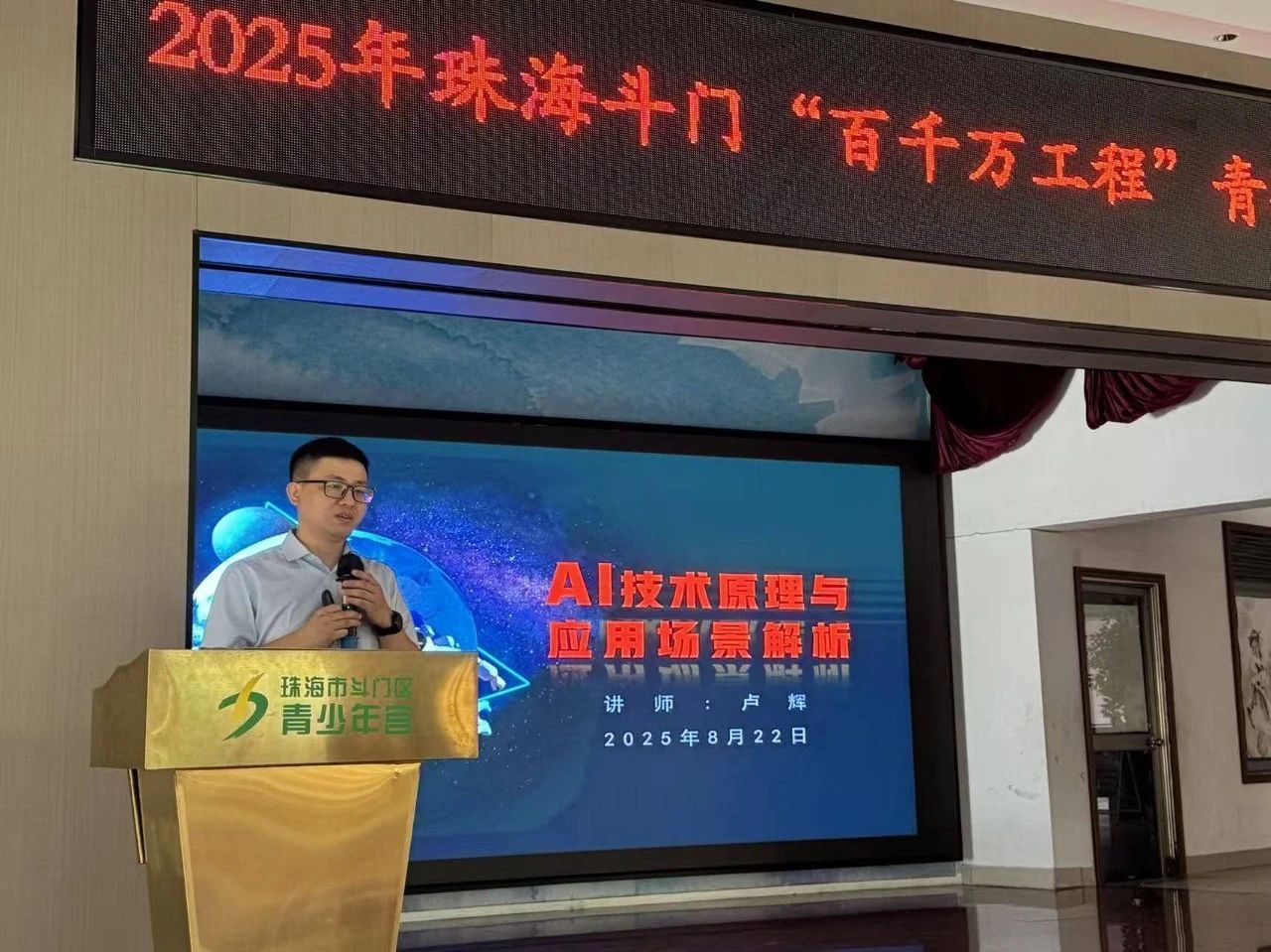 10db8c3d70a828c2d5975cc982648e93.jpg 10db8c3d70a828c2d5975cc982648e93.jpg
