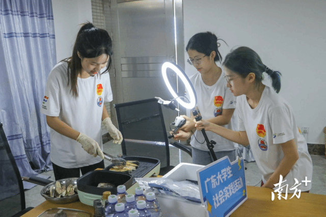 29e31351dd624a9a849f5c3e03be80d2_batchwm.png 29e31351dd624a9a849f5c3e03be80d2_batchwm.png