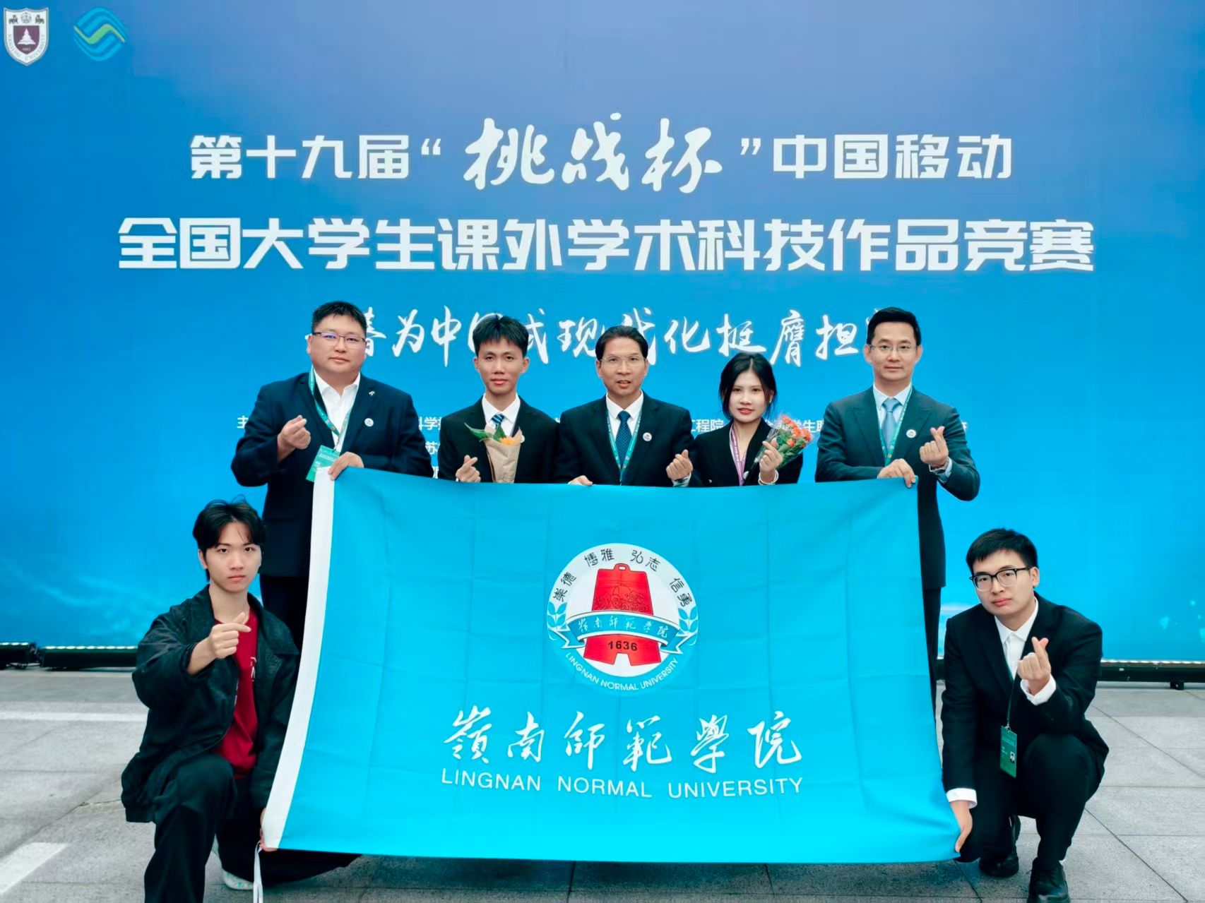 ddcd43ad789d403903c705abd9aae61e_.jpg ddcd43ad789d403903c705abd9aae61e_.jpg