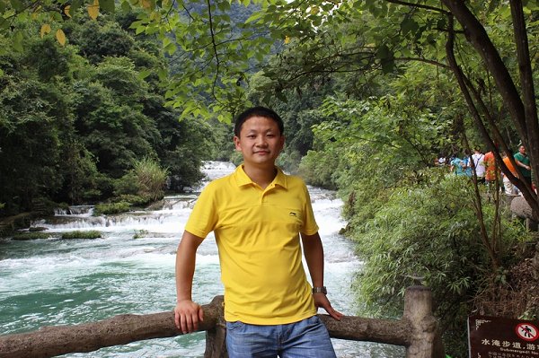 夏加亮：做个有为的青年教师