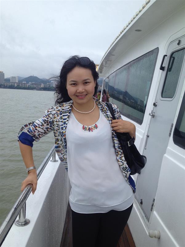 彭巍然：敢迎挑战，笑看生活