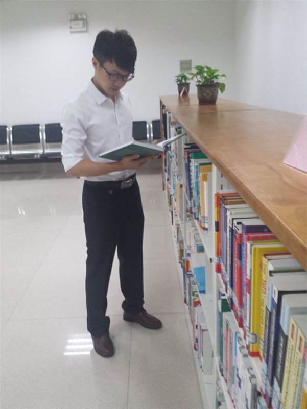 周侠：坚持不懈  踏实从容