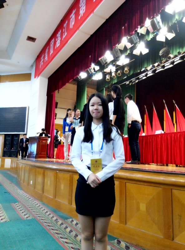 邓思颖：既然选择了远方，便只顾风雨兼程 