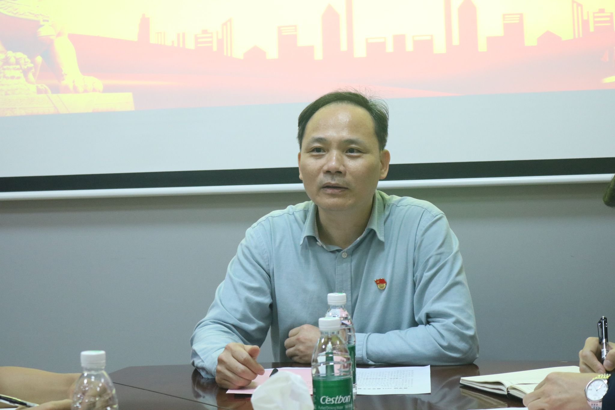 何等浩书记发言 (1).JPG 何等浩书记发言 (1).JPG