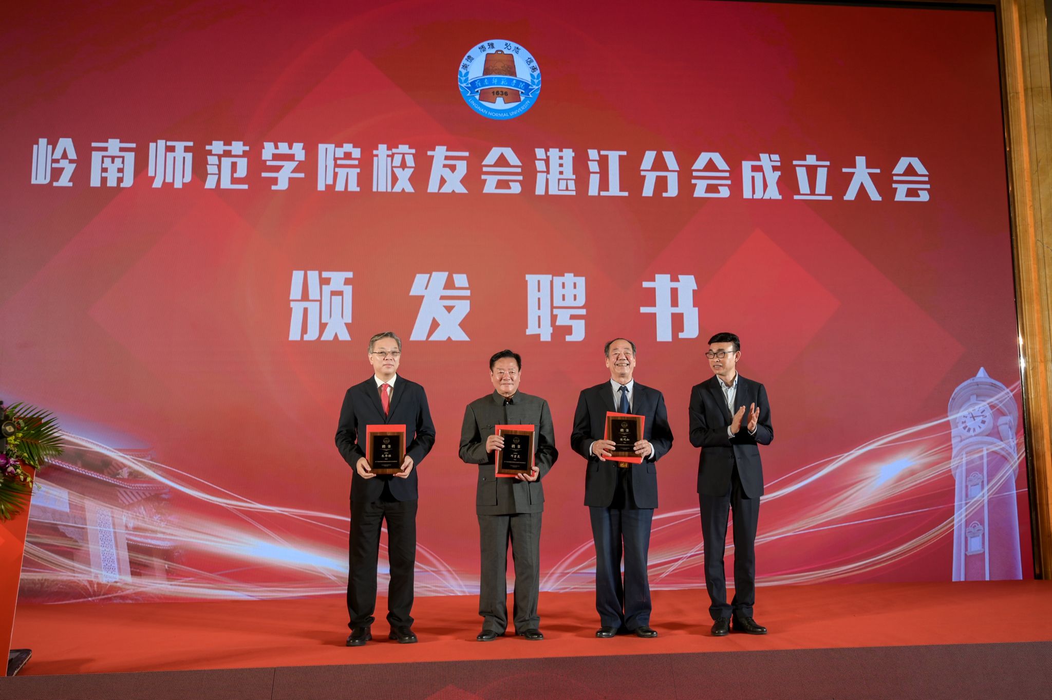 范昕怡摄 (10).jpg