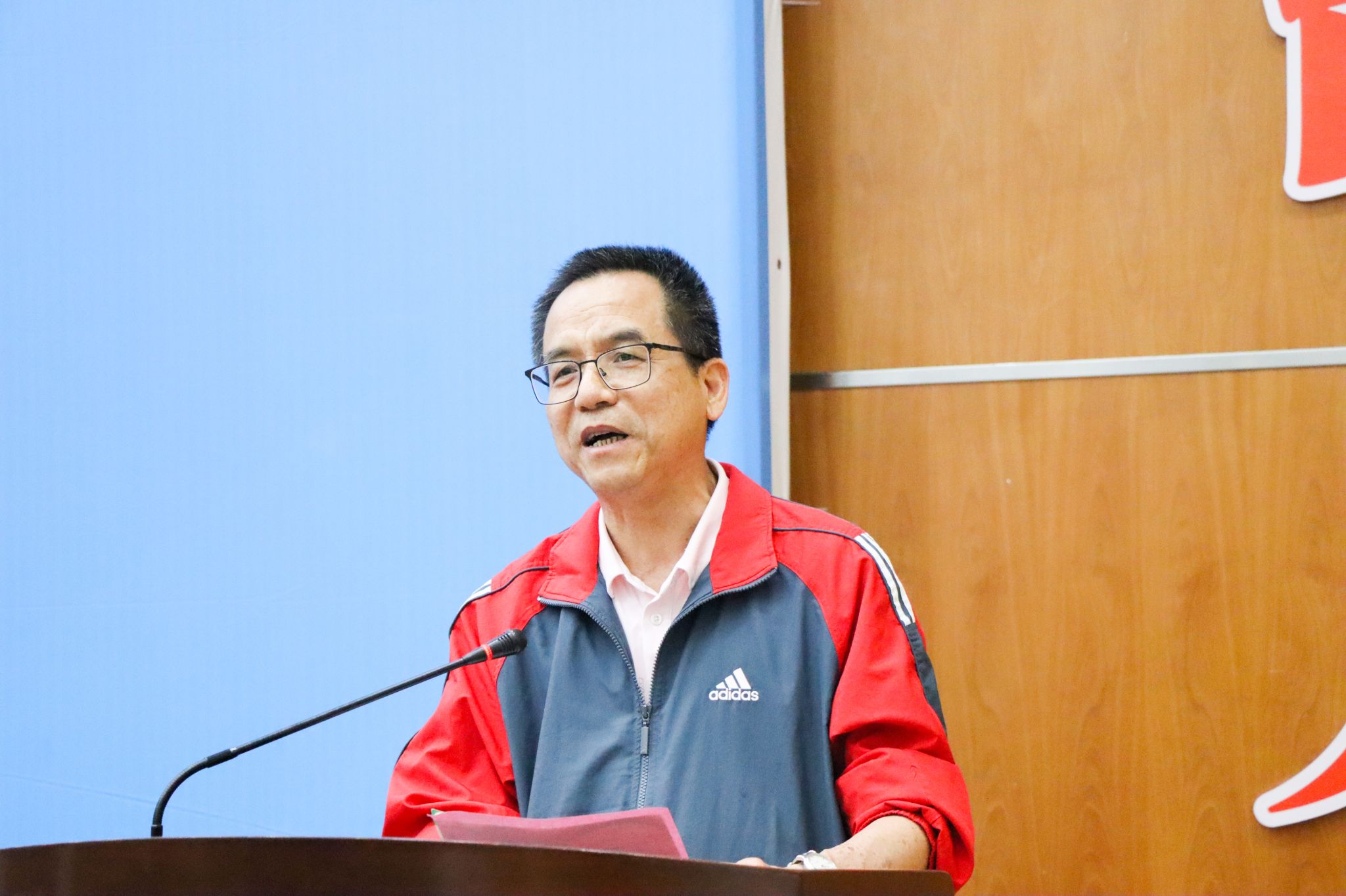 王锦霞摄 (56)李庆新特写.jpg