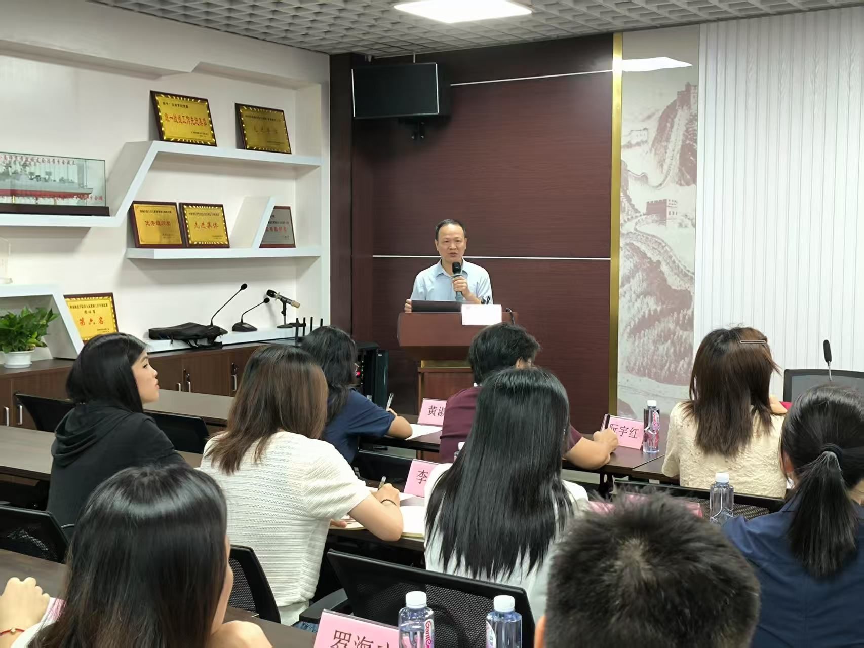 刘鑫淼发言.jpg