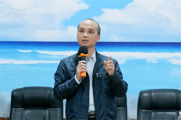 陈理才书记发言(陈浠摄).png 陈理才书记发言(陈浠摄).png