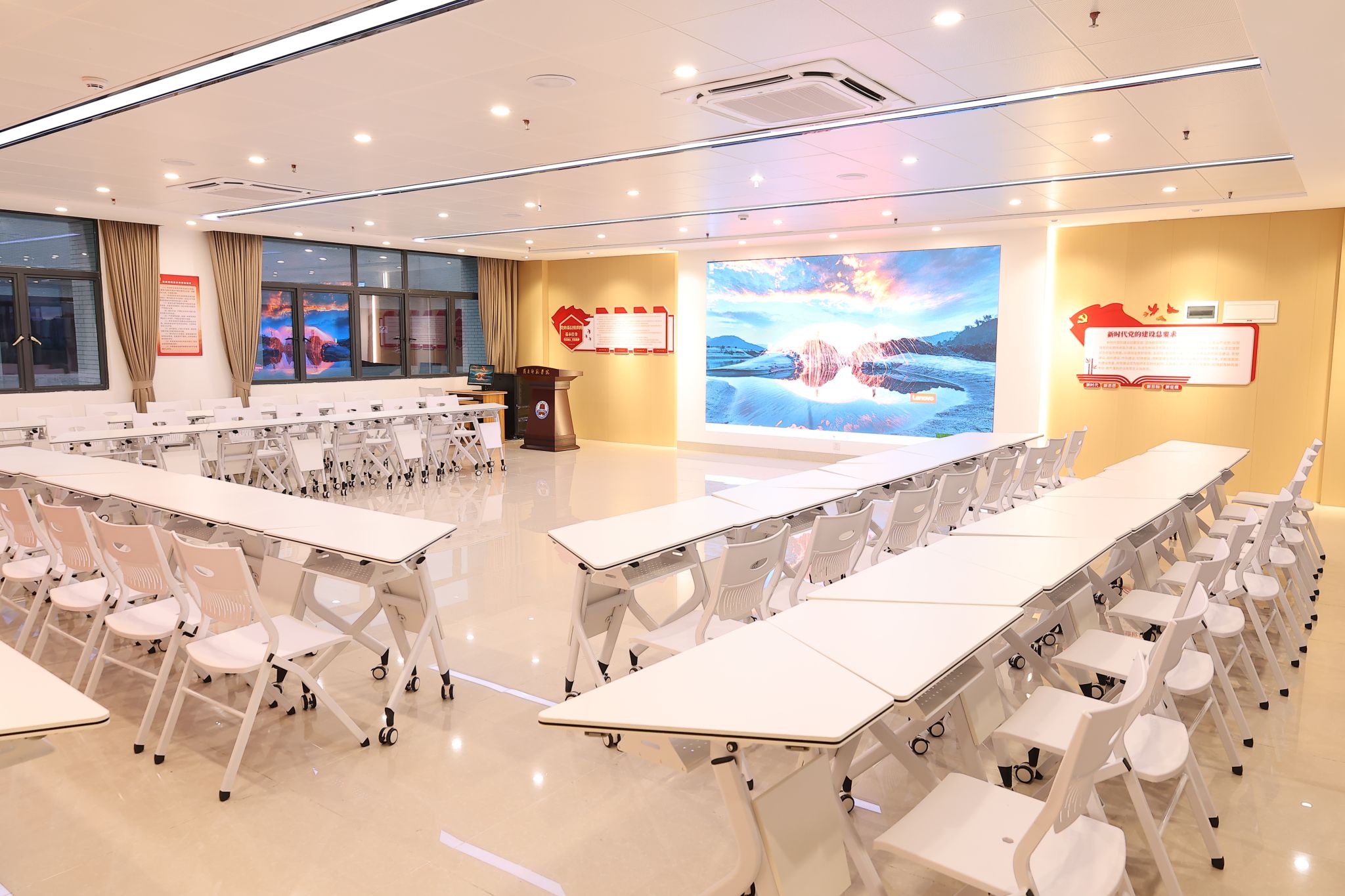 6 党员活动室.jpg