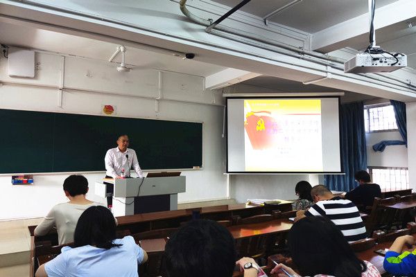 学习二十大2_副本.jpg 学习二十大2_副本.jpg