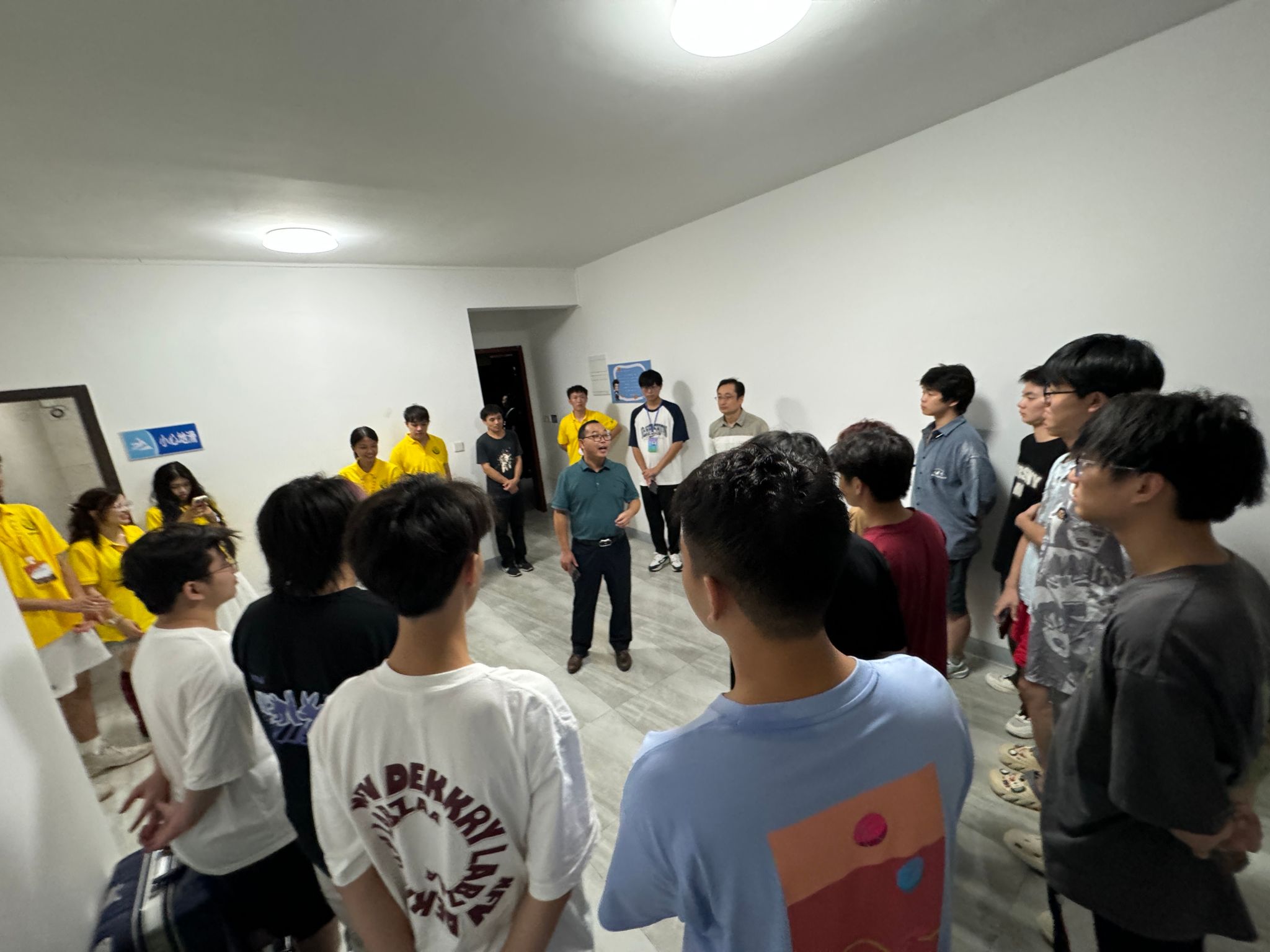 男寝2.jpg 男寝2.jpg