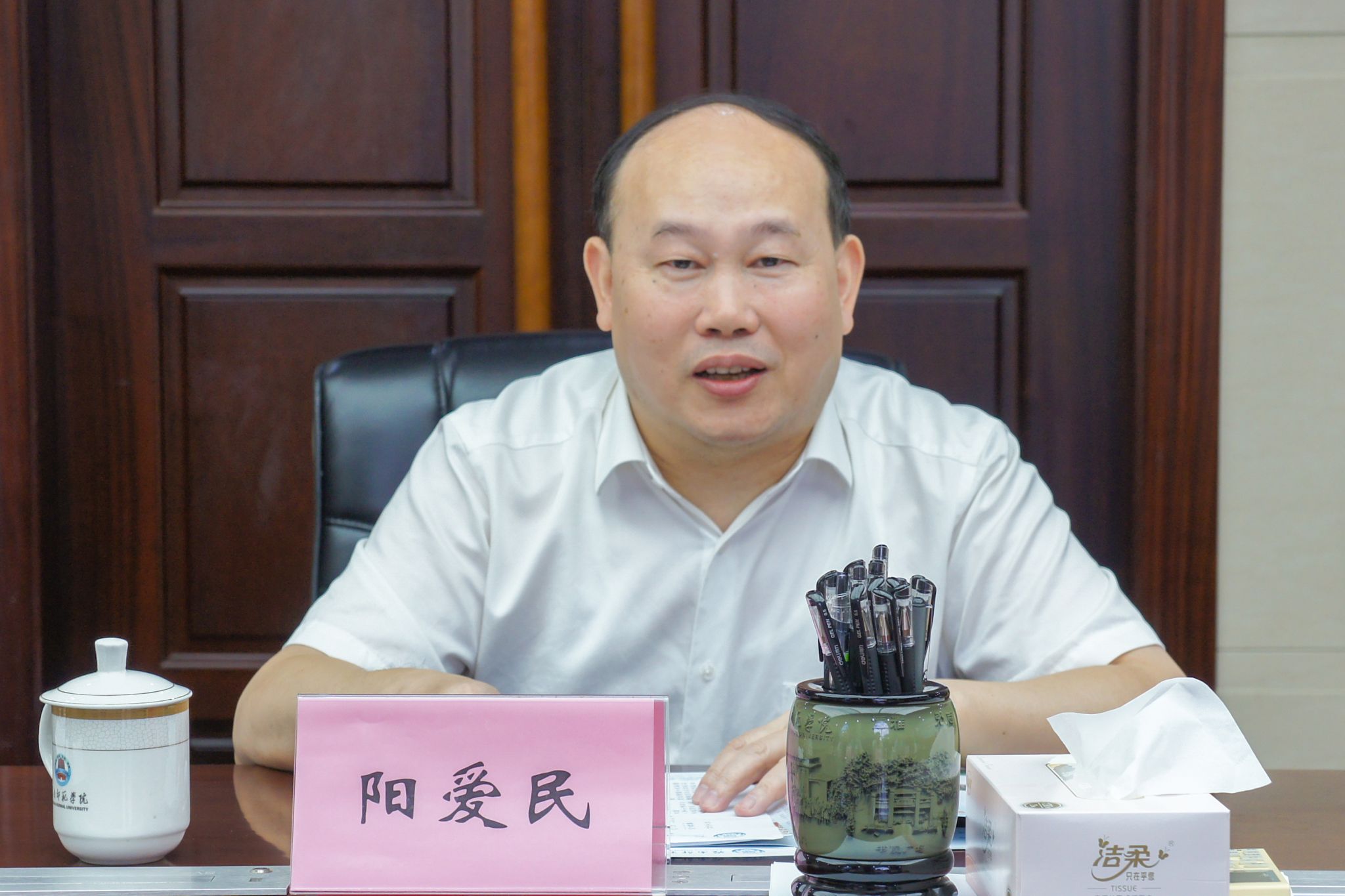 陈香媚摄(1)阳校特写 (3).jpg