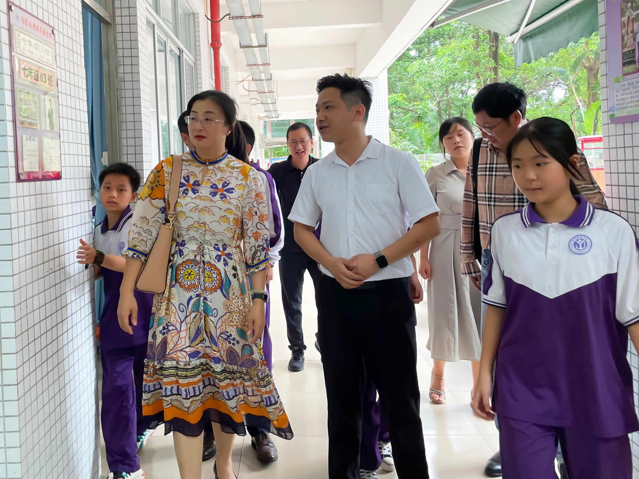 陈凯珍书记走访学院.jpg 陈凯珍书记走访学院.jpg