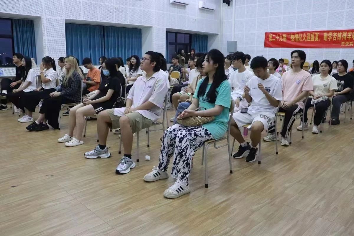 现场.jpg 现场.jpg