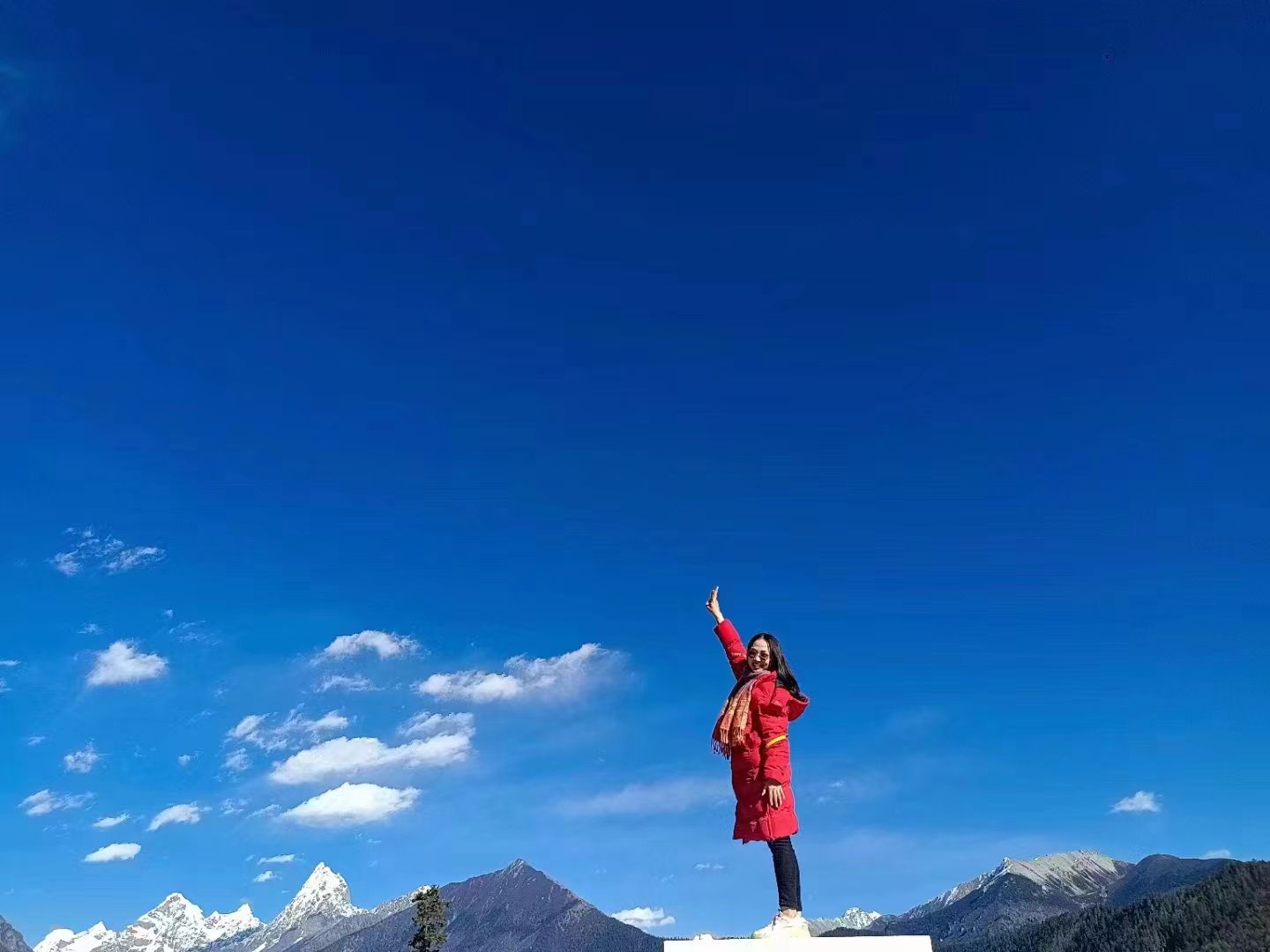 钟韵怡在西藏.jpg 钟韵怡在西藏.jpg