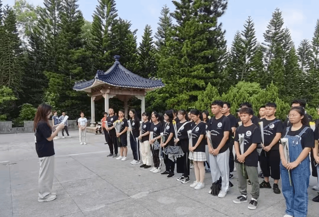 图片2.png 图片2.png