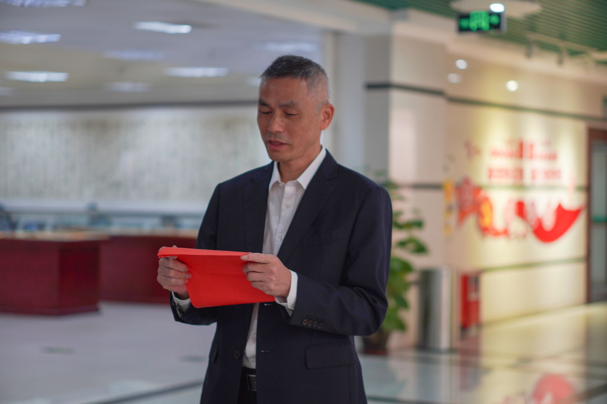 蔡春卓摄——九三学社湛江市委主委李兆斌致辞.jpg