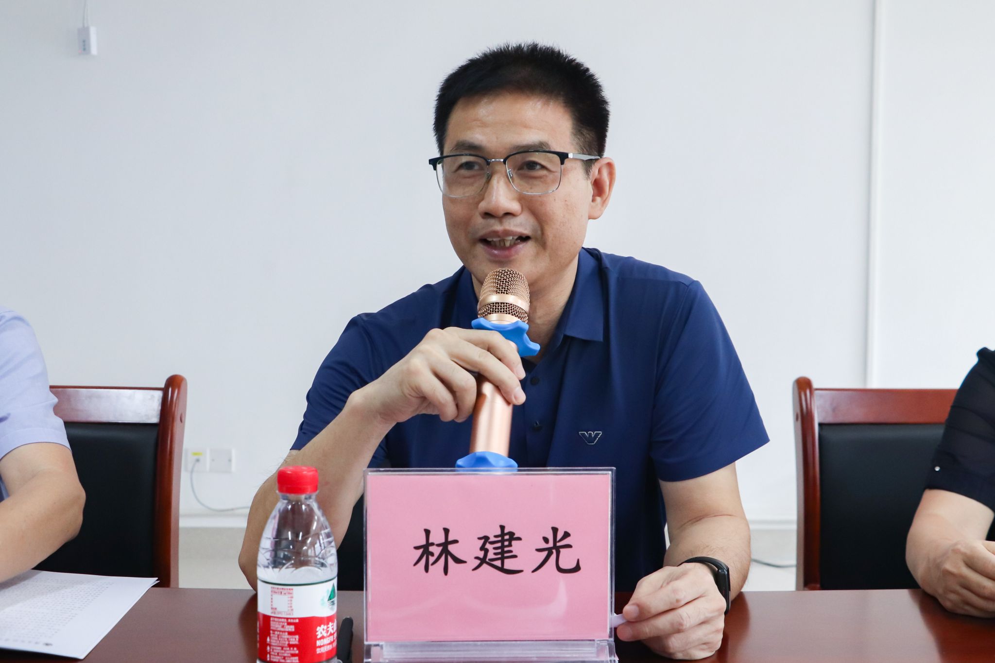 林建光发表讲话.jpg 林建光发表讲话.jpg