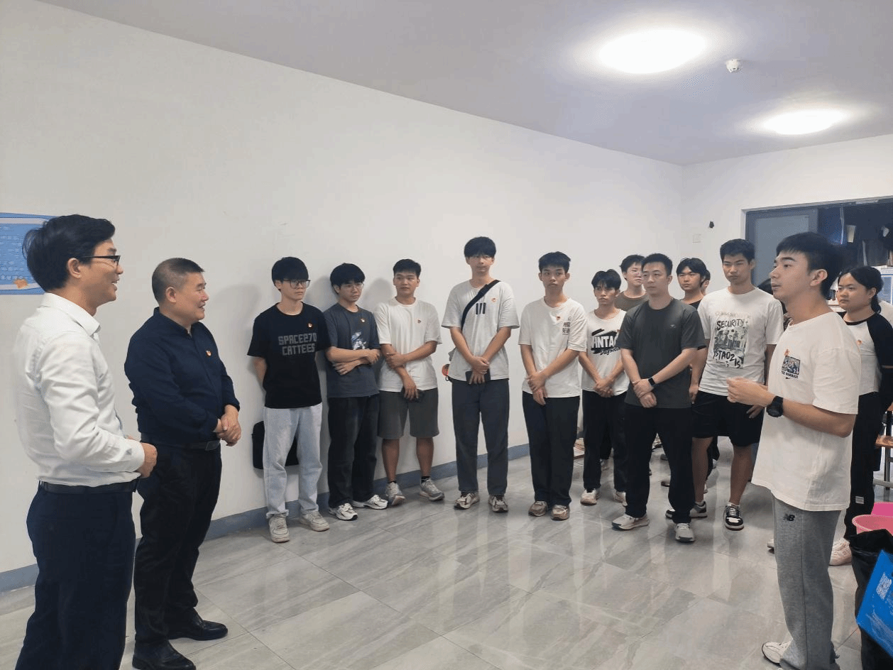 图片2.png 图片2.png