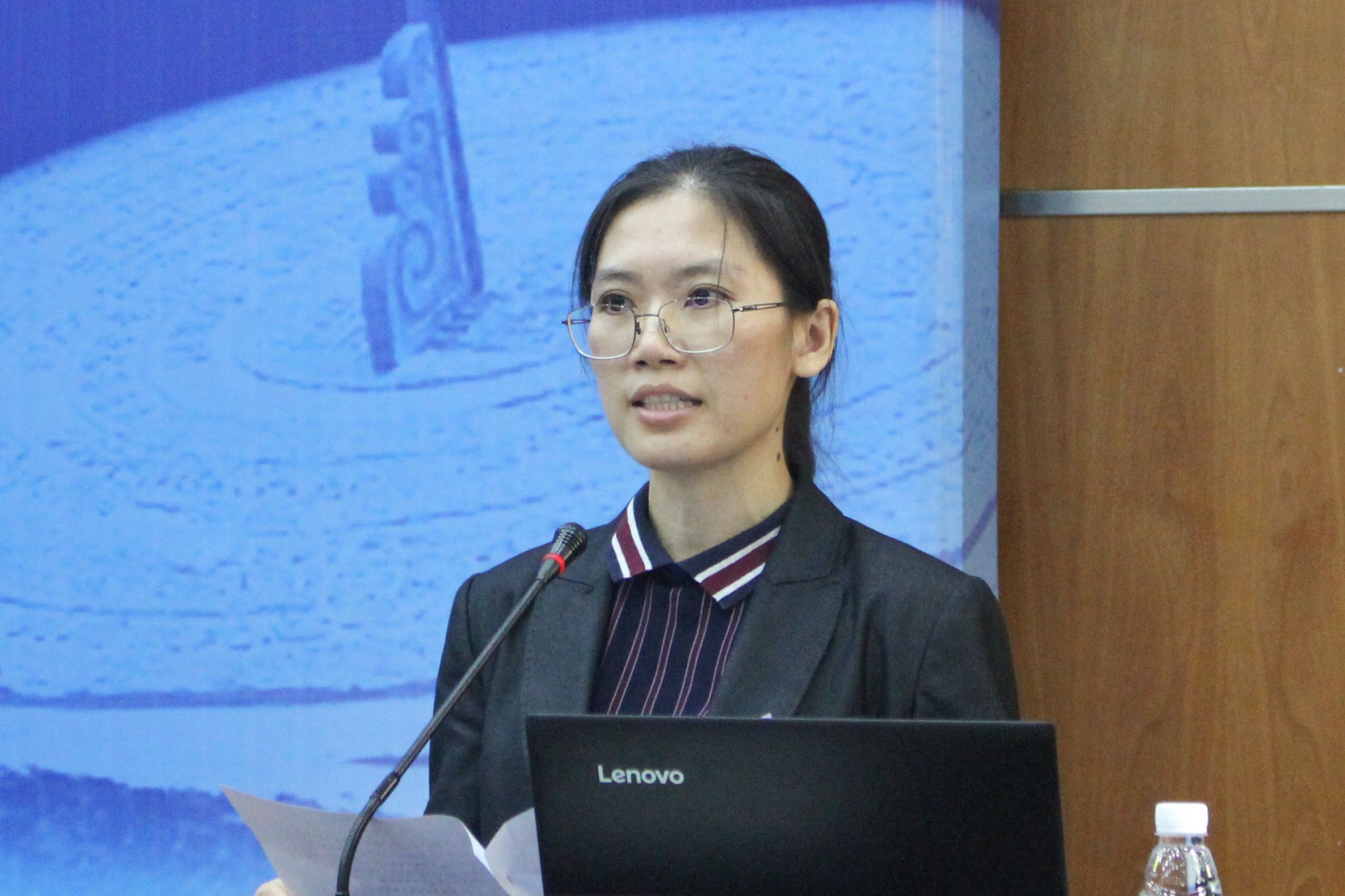 梁蔓淇摄-6特写 2.JPG