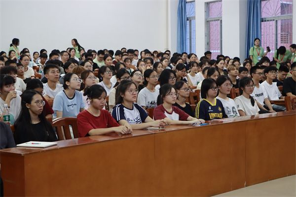 全景1_wps图片.jpg 全景1_wps图片.jpg