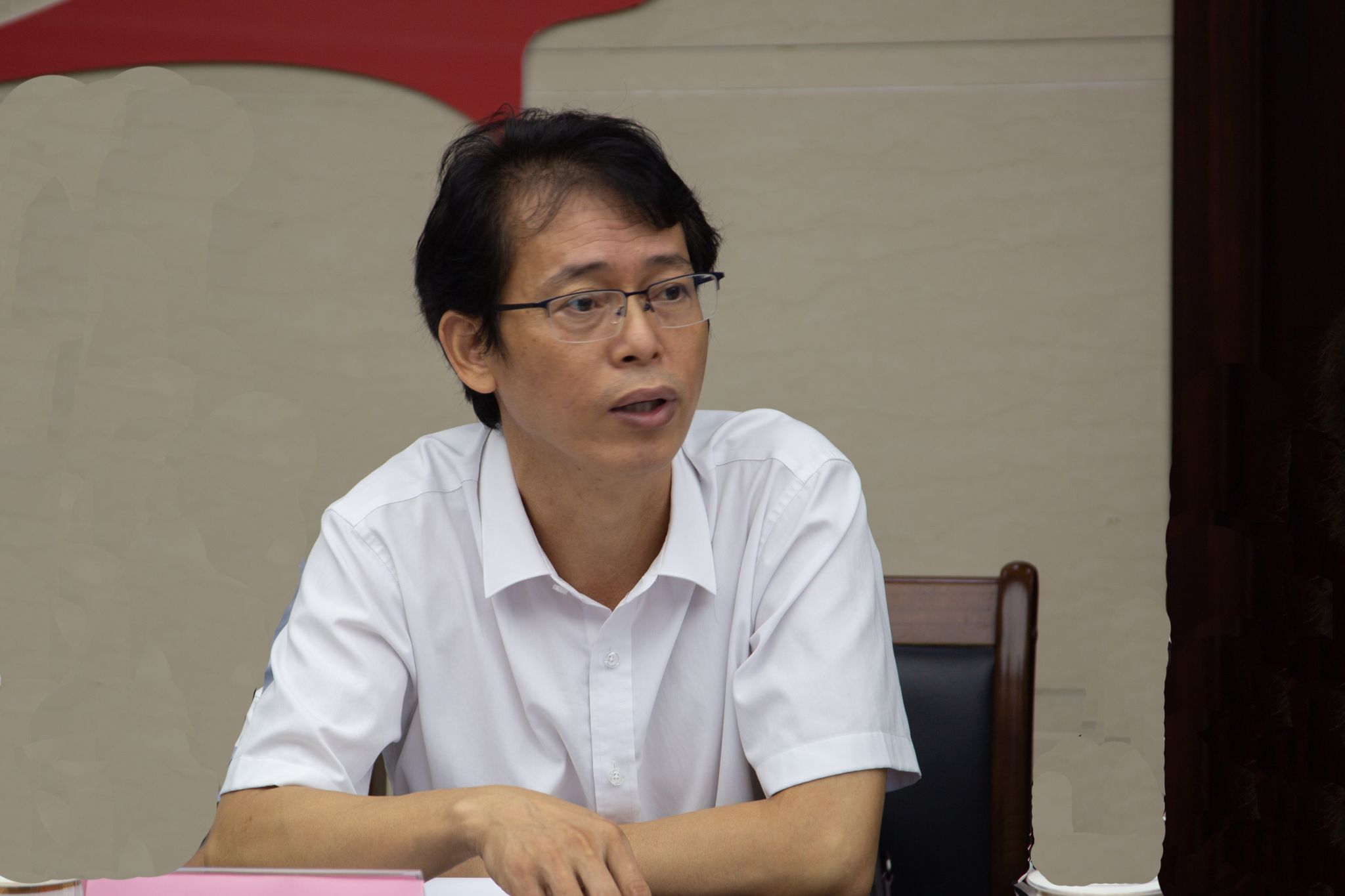 林燕芝摄 (5)卢勃领导特写.jpg