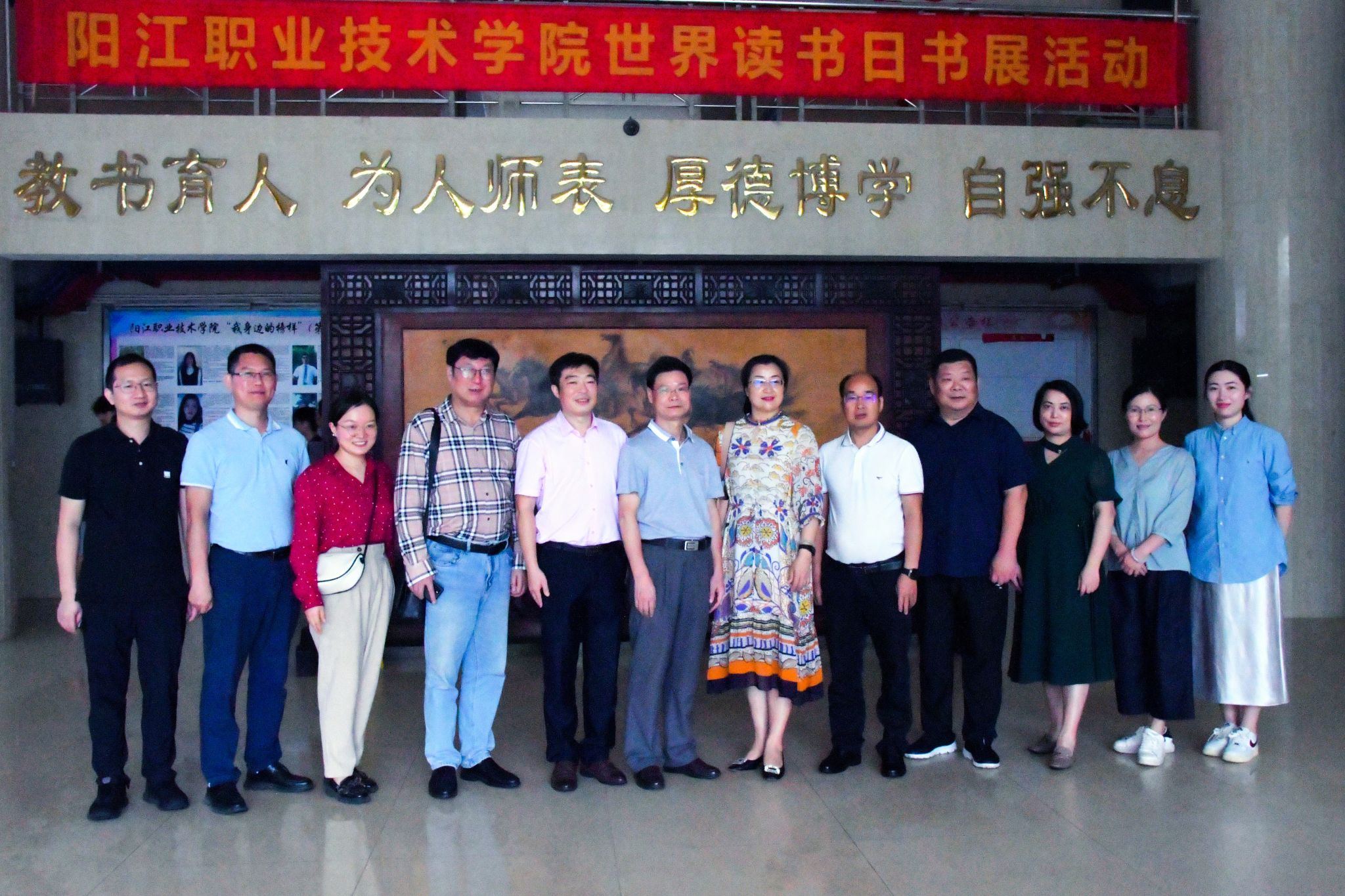 2dc419e2c1279ab9c4d4f58e2d16128.jpg 2dc419e2c1279ab9c4d4f58e2d16128.jpg