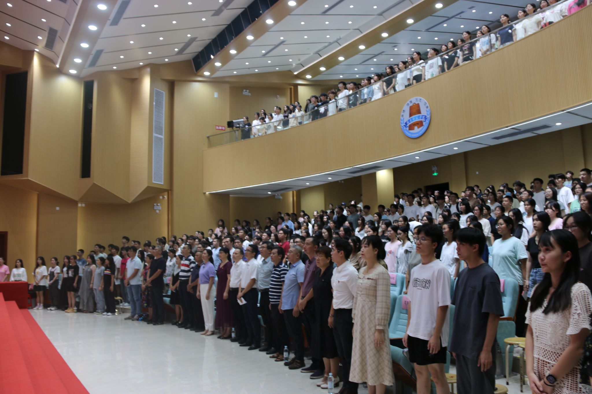奏唱国歌.JPG 奏唱国歌.JPG