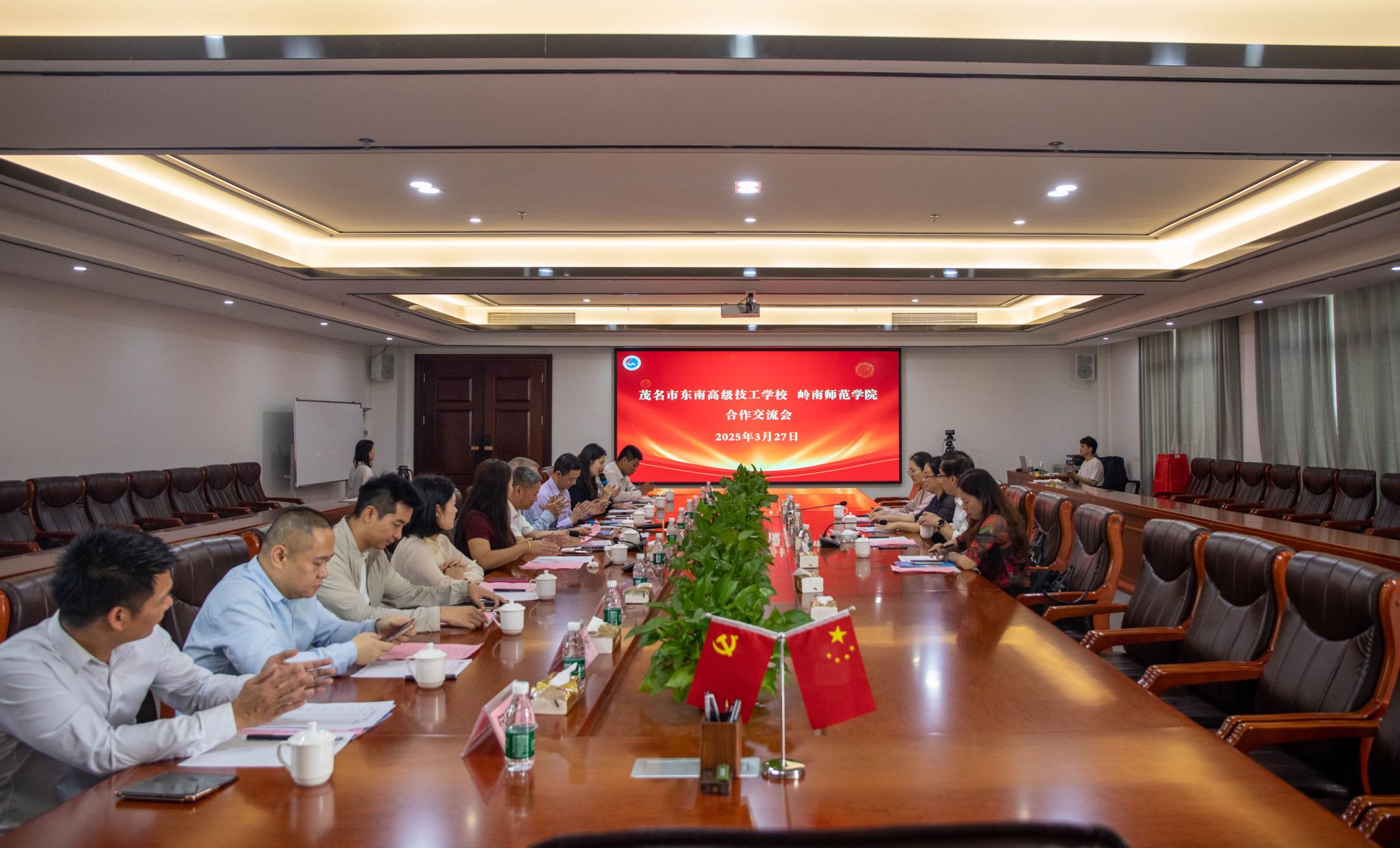 CV9A0713.jpg CV9A0713.jpg
