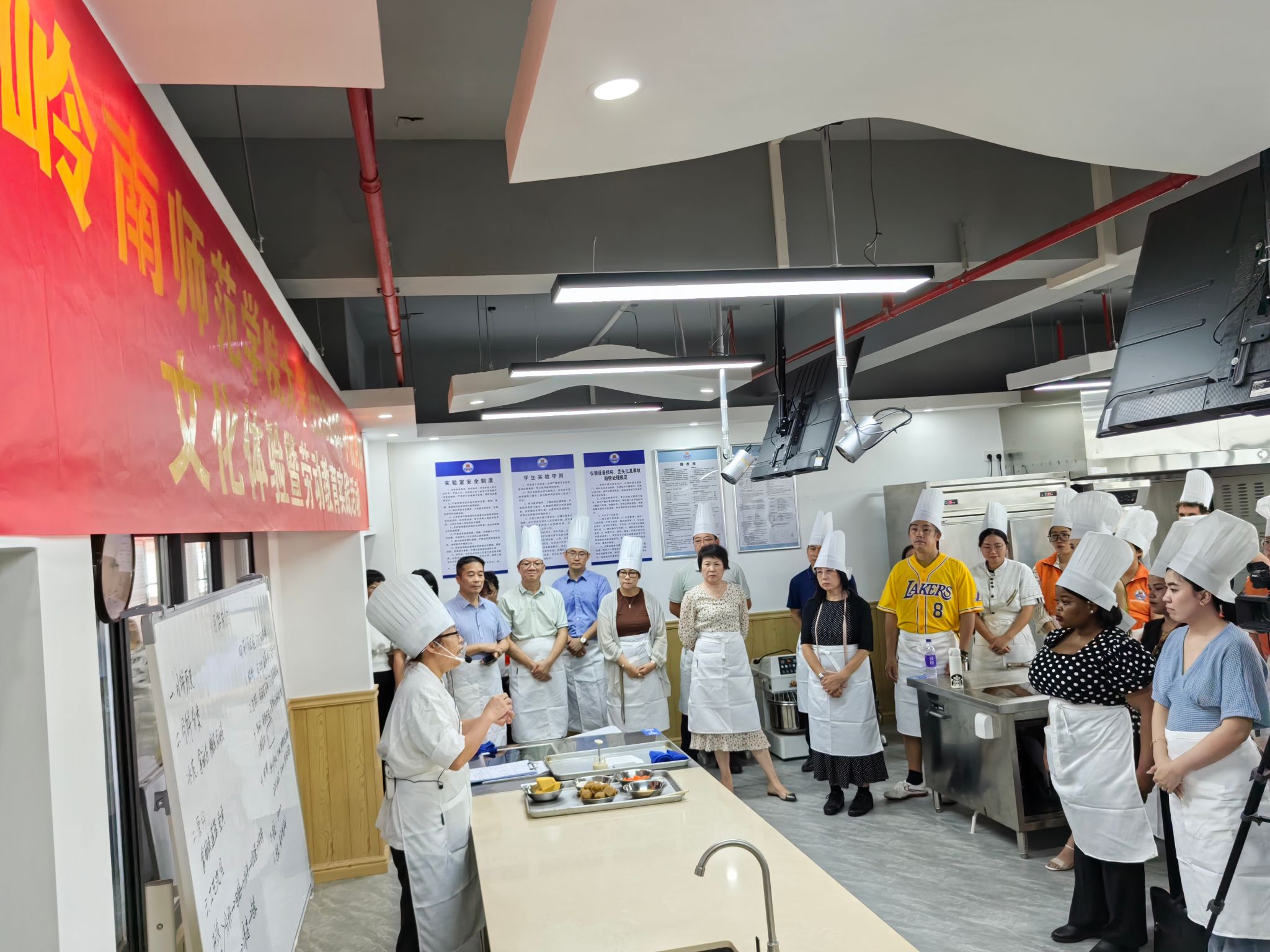 1 演示现场(张少华摄).jpg