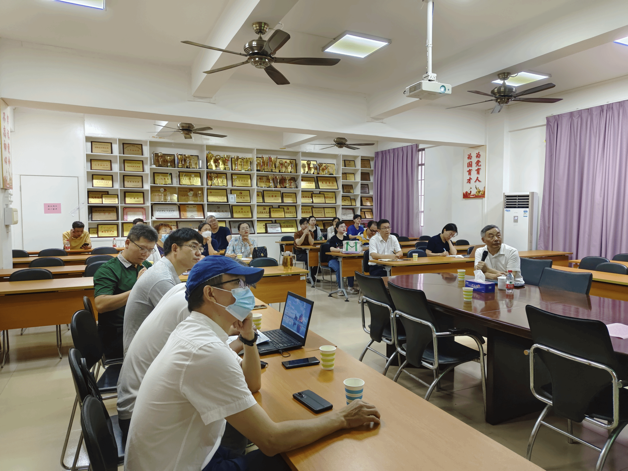 图片1.png 图片1.png