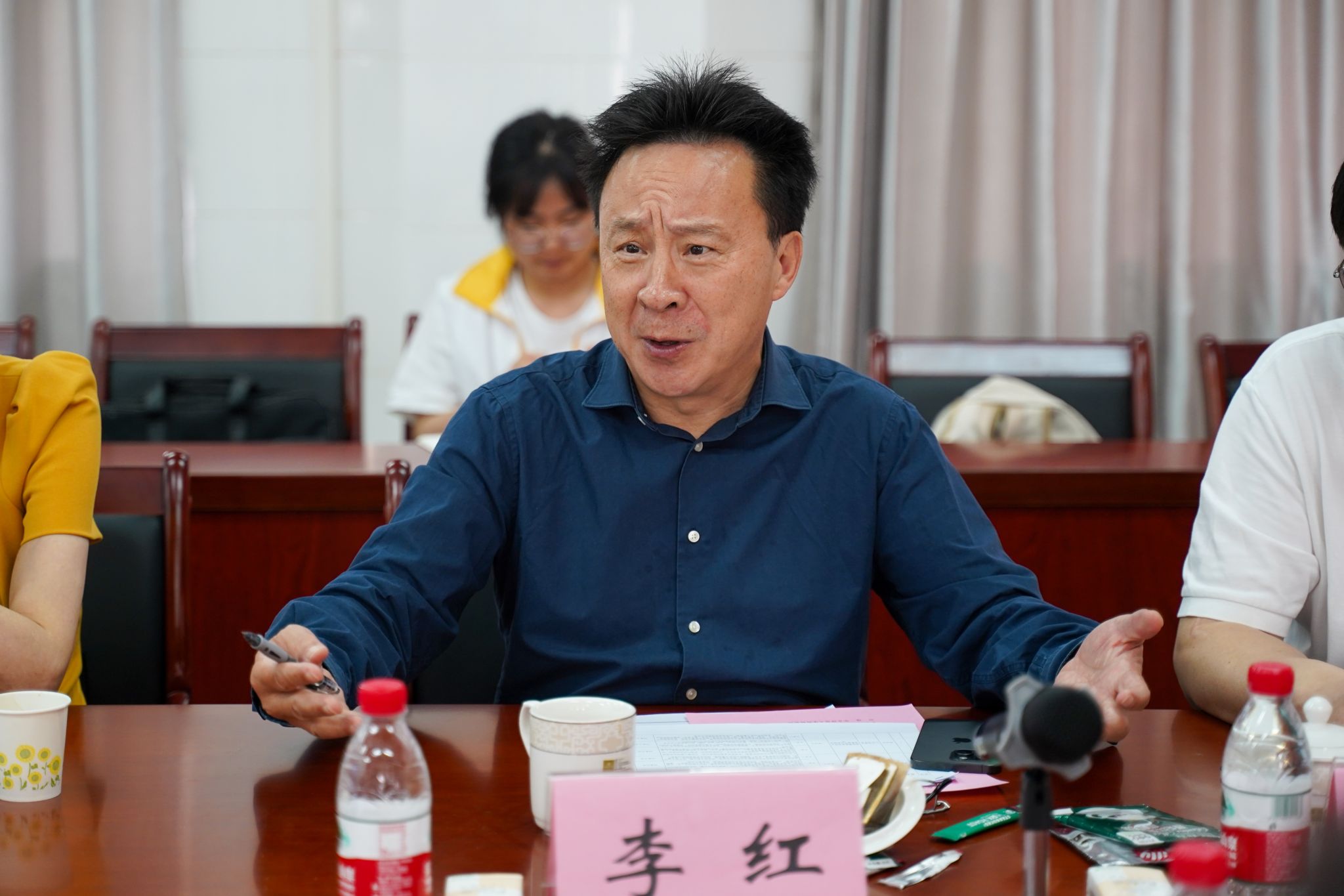 詹贤钊摄 李红特写-9.jpg