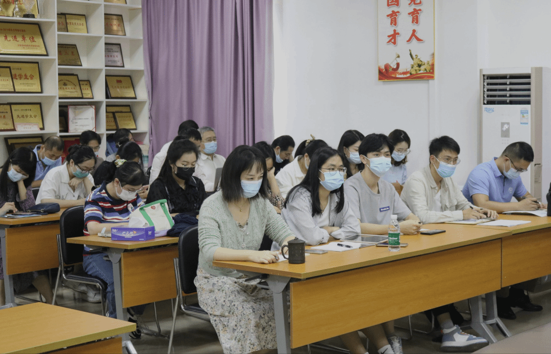 微信图片_20221206162129.png 微信图片_20221206162129.png