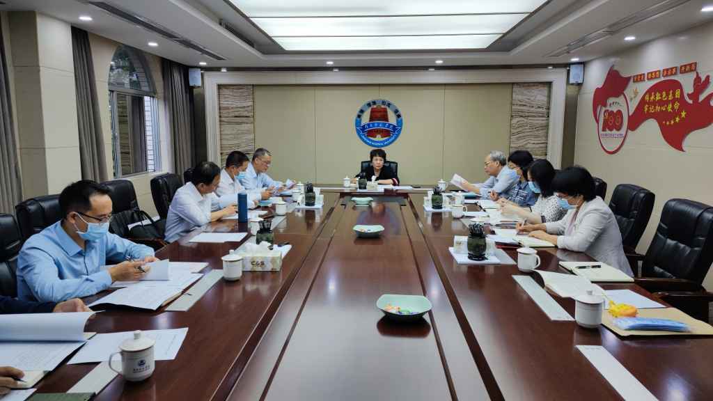 e1d70706ec56cd89ee9624b29102513.jpg e1d70706ec56cd89ee9624b29102513.jpg