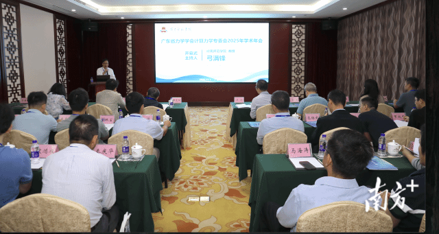 00aa6e0d83ff4da4bd5f02eccb785426_batchwm.png 00aa6e0d83ff4da4bd5f02eccb785426_batchwm.png