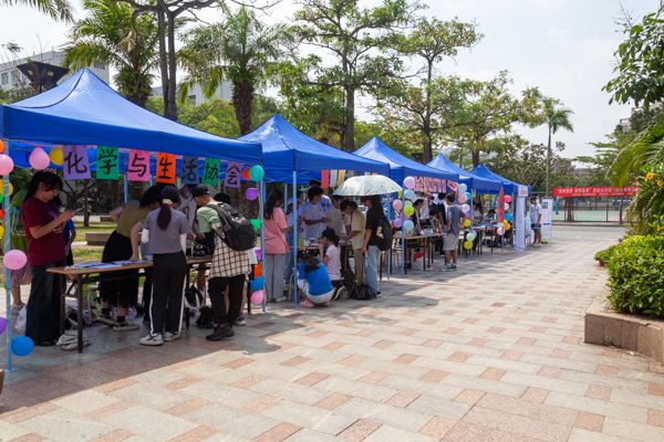 中场景 谭嘉智.jpg 中场景 谭嘉智.jpg