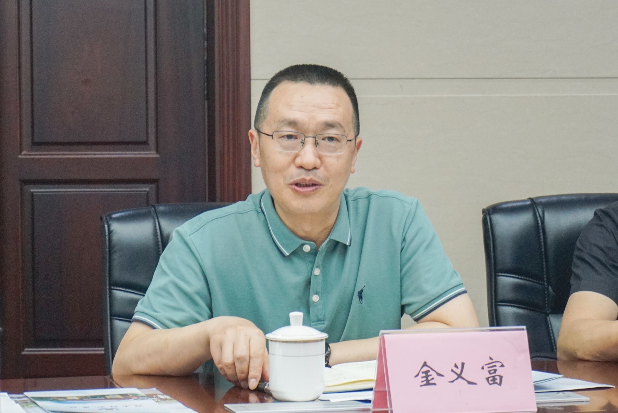 陈堞欣摄 (2)金义富副校长.jpg