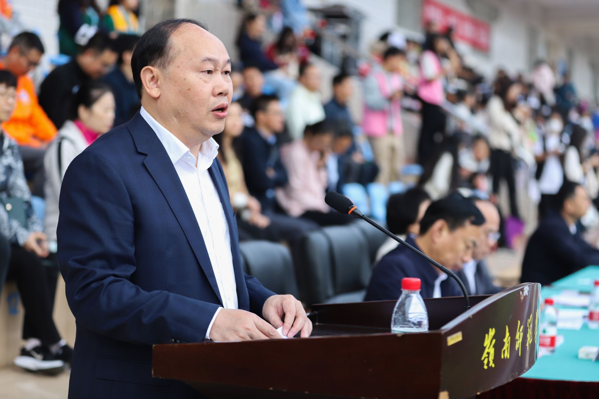 陈玉凤摄-41 阳爱民发言 (1).jpg undefined